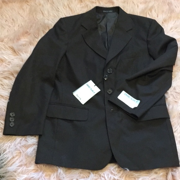 Other - Boys suit nwt size 12